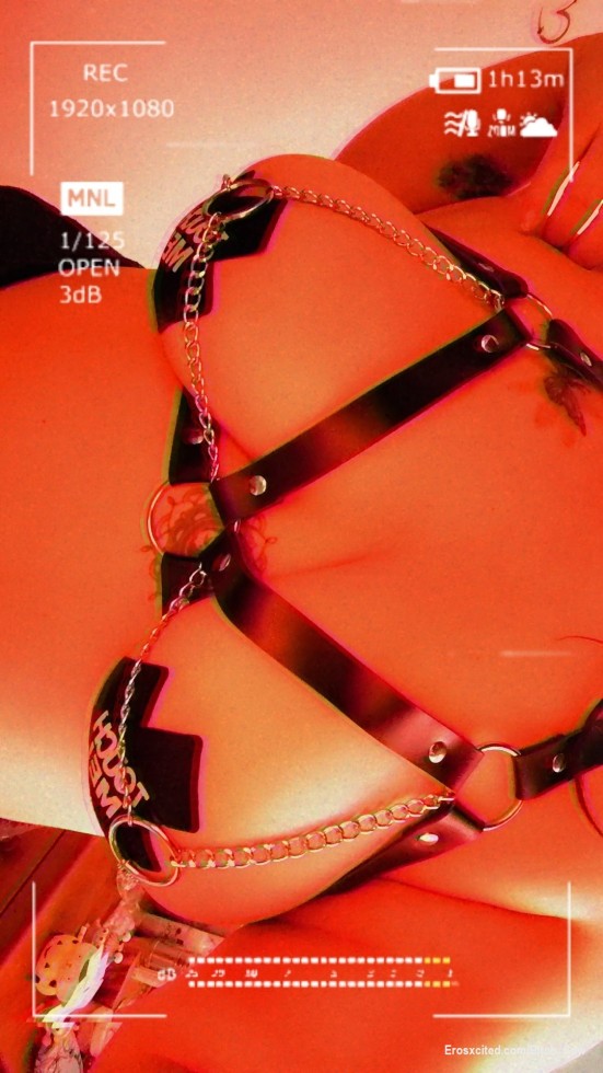 Miren estas bubis bellas que tengo, unas ganas de su lamida🤤🤤